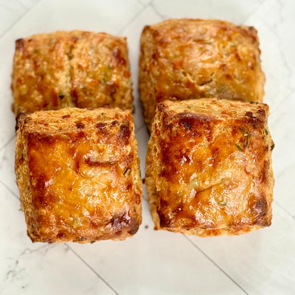 Cheddar & Chive Biscuit